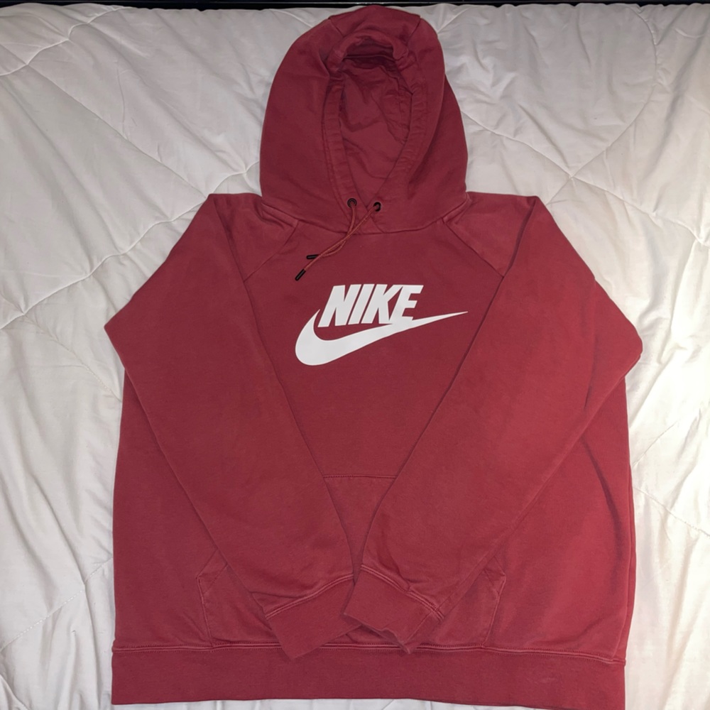 Nike hoodie. Adult Size LARGE. Excellent condition